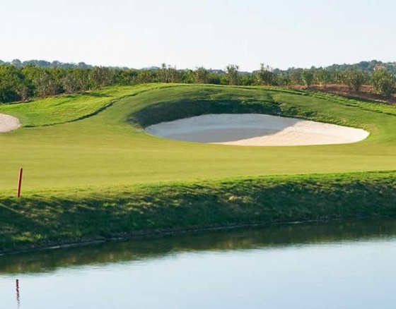 <p>Christy OConnor Jnr golf course, opened in 2008 located at Amodoeira 4km inland from Armaçao de Pera. A slightly hilly course therefore a buggy is recommended.The Amondeira OConnor is a very long golf course with wide fairways and large fast greens with lots of bunkers. The first hole describes this course, very open and with big greens. This course would suit players with a medium or medium low handicap and is a fairly friendly course for ladies enabling them to enjoy a shorter distance with 697m between the red and yellow tees. A nice Track with lovely views of the countryside.</p>