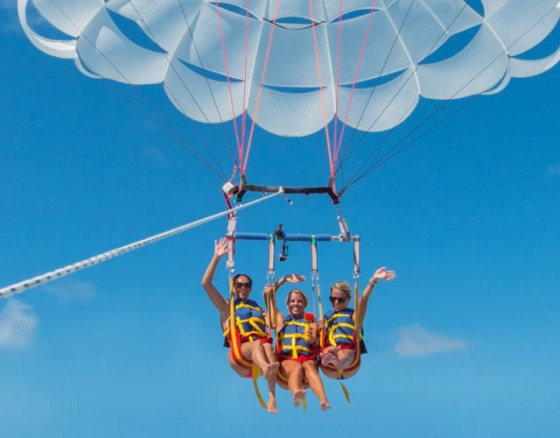 Sail high above the beaches and coastline of Albufeira, get a brids eye view in this once in a lifetime chance to see Albufeira like nobody else. Tandem and single person parasailing available as well as spectators.